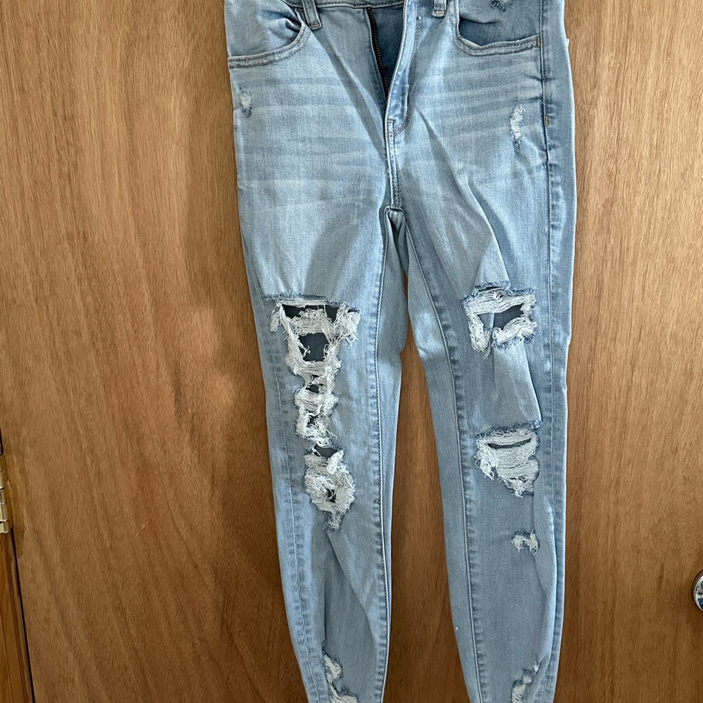 American Eagle Ripped Skinny Jeans